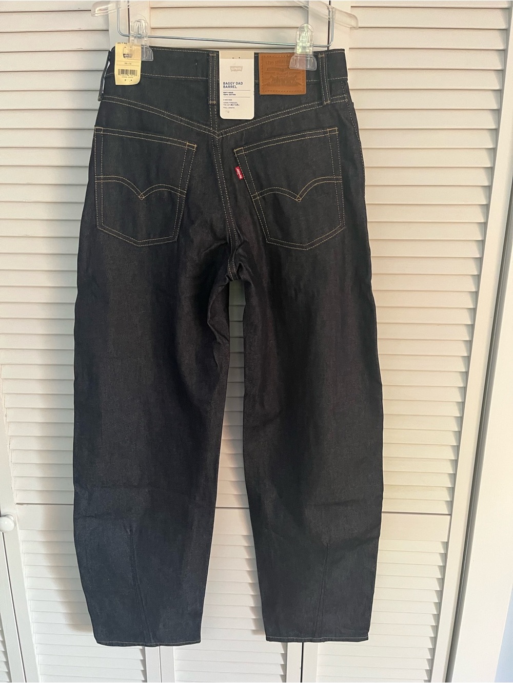 Levi's Premium Baggy Dad Barrel Jeans 26 x 32 Dark Indigo Mid Rise Relaxed $108